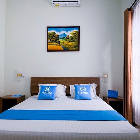 Adiputra Guesthouse 2 By Homiq Ngabean المظهر الخارجي الصورة